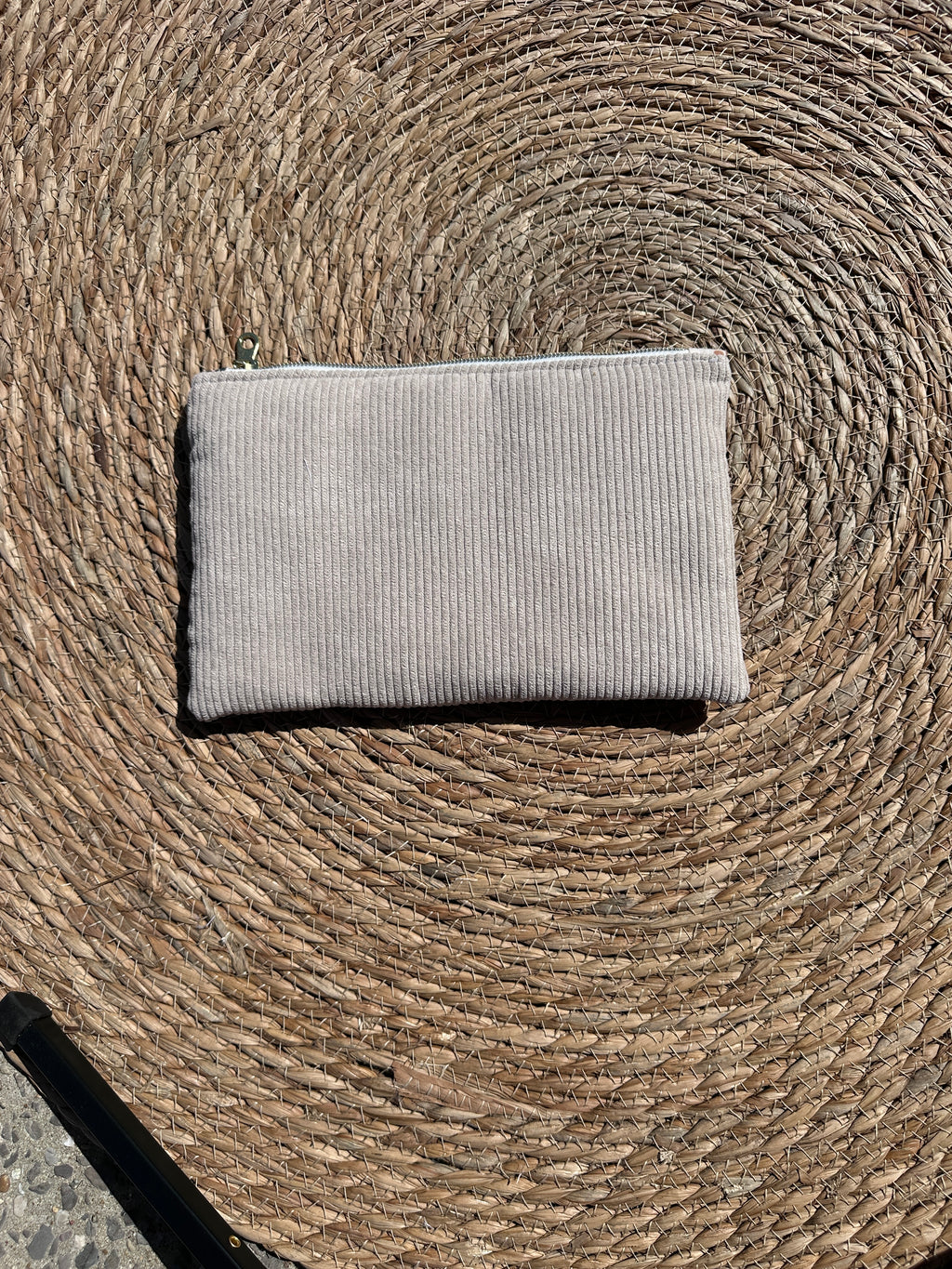Pochette plate